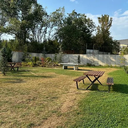 アパート Mycampus Unwe Studentski Mountain Views Modern Kitchen Equipment *