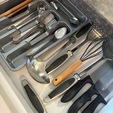 Mycampus Unwe Studentski Mountain Views Modern Kitchen Equipment Lejlighed Sofia