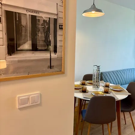 Apartamento Mycampus Unwe Studentski Mountain Views Modern Kitchen Equipment