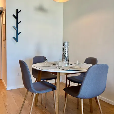 Mycampus Unwe Studentski Mountain Views Modern Kitchen Equipment Apartment