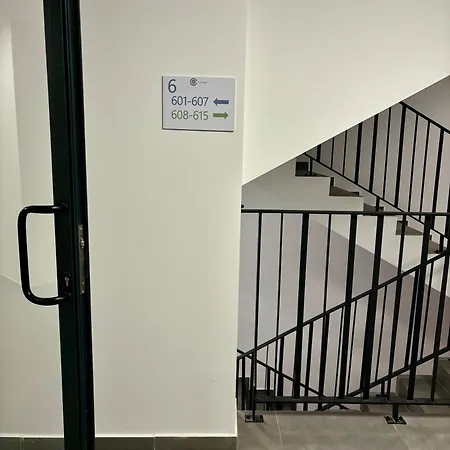 Apartament Mycampus Unwe Studentski Mountain Views Modern Kitchen Equipment