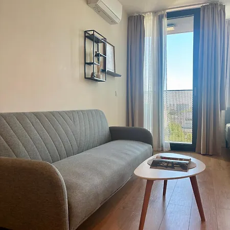 Mycampus Unwe Studentski Mountain Views Modern Kitchen Equipment *