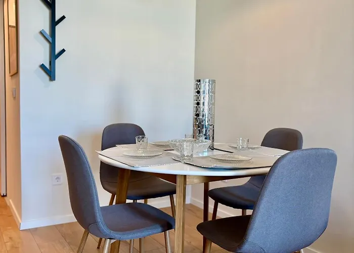 Mycampus Unwe Studentski Mountain Views Modern Kitchen Equipment Апартаменты