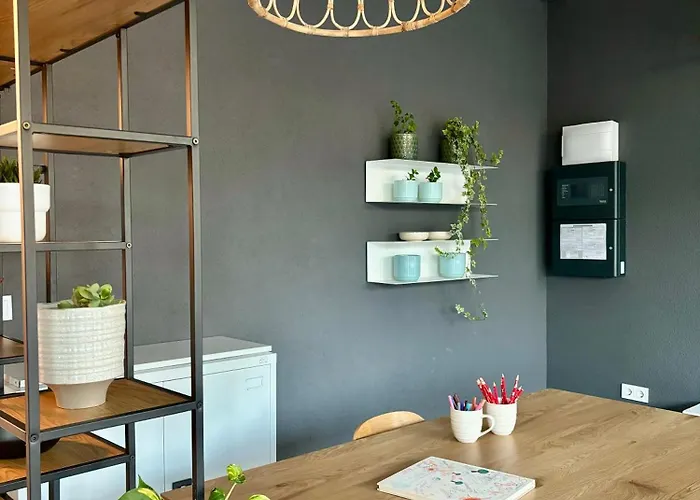 Mycampus Unwe Studentski Mountain Views Modern Kitchen Equipment *