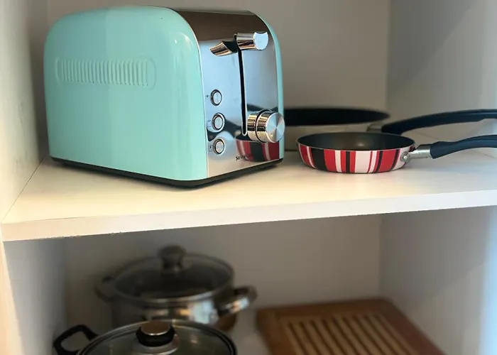 Апартаменты Mycampus Unwe Studentski Mountain Views Modern Kitchen Equipment София