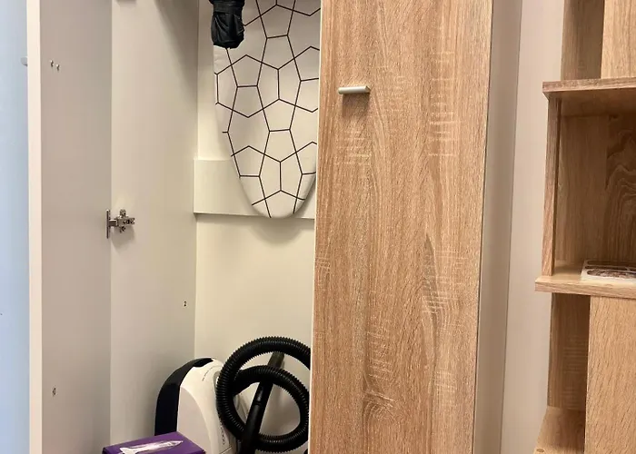 Mycampus Unwe Studentski Mountain Views Modern Kitchen Equipment Sofia