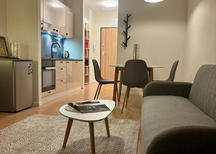 Mycampus Unwe Studentski Mountain Views Modern Kitchen Equipment Апартаменты