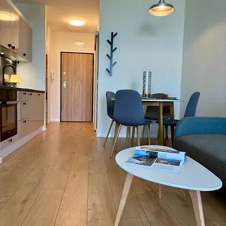 Mycampus Unwe Studentski Mountain Views Modern Kitchen Equipment Apartment